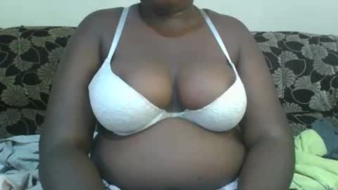 Snapshot of sweetcamilla442 chatting on February 6, 2026, 6:51 am sweetcamilla442 online show from February 6, 2026, 6:51 am