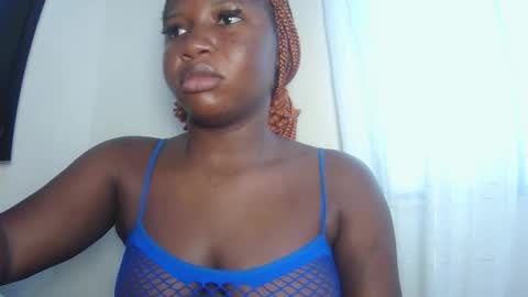 Snapshot of sweetcoochiex chatting on September 22, 2025, 9:33 am sweetcoochiex online show from September 22, 2025, 9:33 am