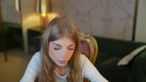 Amelia online show from September 30, 2025, 6:51 am