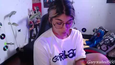 Abril online show from December 10, 2024, 7:11 pm