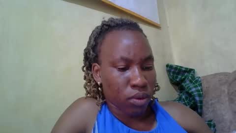 sweetdiva2012 online show from January 20, 2025, 5:04 am