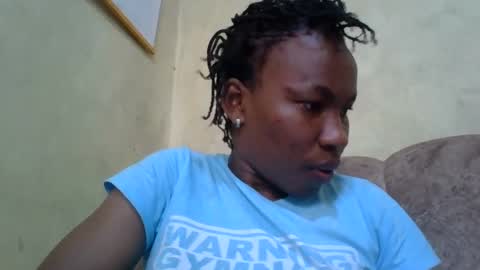 sweetdiva2012 online show from February 11, 2025, 7:12 am