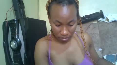 sweetdiva2012 online show from September 20, 2025, 7:42 am