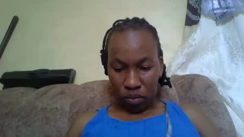 sweetdiva2012 online show from November 24, 2025, 6:24 am