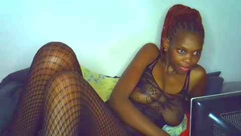 sweetebony123 online show from October 13, 2025, 10:43 pm