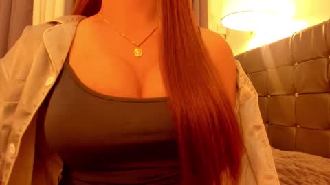 Snapshot of sweetest_one4 chatting on March 24, 2026, 5:23 am sweetest_one4 online show from March 24, 2026, 5:23 am