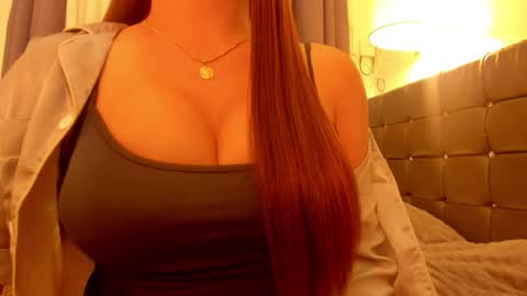 Snapshot of sweetest_one4 chatting on March 25, 2026, 5:46 am sweetest_one4 online show from March 25, 2026, 5:46 am