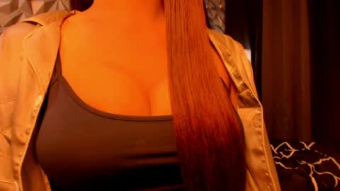 Snapshot of sweetest_one4 chatting on April 24, 2026, 12:35 am sweetest_one4 online show from April 24, 2026, 12:35 am