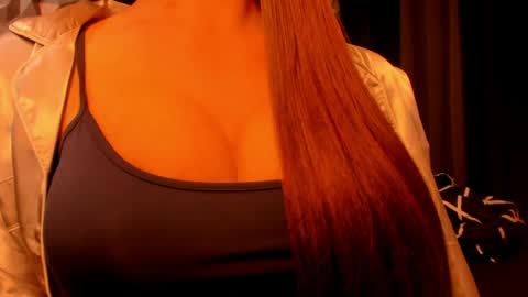 Snapshot of sweetest_one4 chatting on April 29, 2026, 1:53 am sweetest_one4 online show from April 29, 2026, 1:53 am