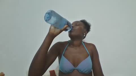 sweetfel online show from September 30, 2025, 10:26 pm