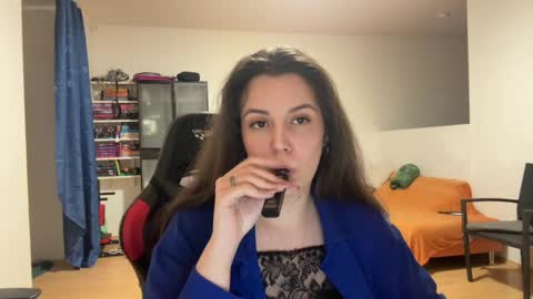 Snapshot of sweetfenomen67 chatting on May 13, 2026, 7:11 pm Joanna online show from May 13, 2026, 7:11 pm