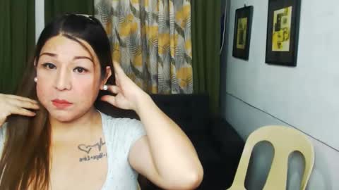 Snapshot of sweetflavor4uxxx chatting on January 2, 2025, 3:58 am GoddessAira4uTS online show from January 2, 2025, 3:58 am