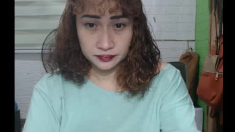 Snapshot of sweetgemini23 chatting on October 26, 2025, 2:12 pm Jean online show from October 26, 2025, 2:12 pm