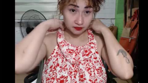 Snapshot of sweetgemini23 chatting on November 10, 2025, 3:44 pm Jean online show from November 10, 2025, 3:44 pm