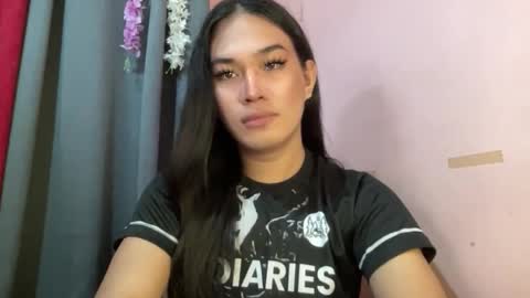 Snapshot of sweetgirl_rhainexxx chatting on March 27, 2026, 12:27 am sweetgirl_rhainexxx online show from March 27, 2026, 12:27 am