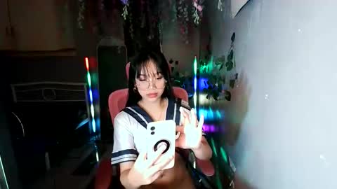 sweetgirl_sarrah online show from December 19, 2025, 2:46 pm