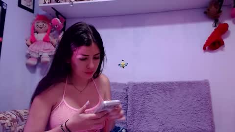 Snapshot of sweetgirsl chatting on March 16, 2026, 6:34 pm sweetgirsl online show from March 16, 2026, 6:34 pm