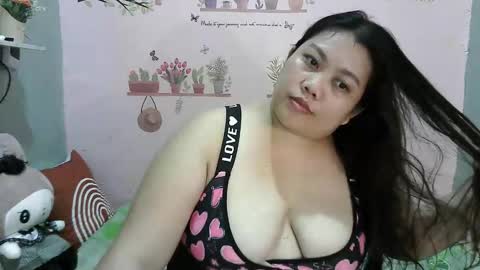 Snapshot of sweetheart1991 chatting on March 18, 2026, 7:06 pm Fuck my boobs69 online show from March 18, 2026, 7:06 pm