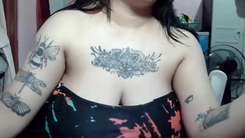 sweethotkisha online show from October 6, 2025, 2:31 am