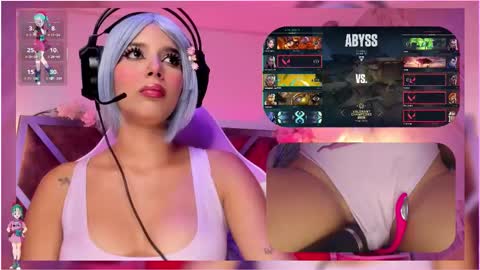 sweetie_cloe online show from October 13, 2025, 9:59 pm