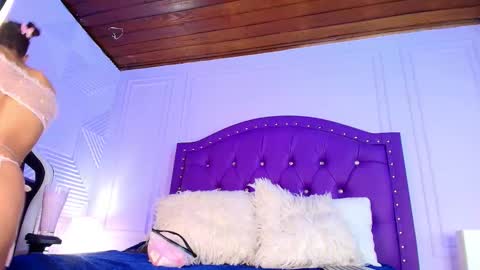violeta online show from March 9, 2026, 3:10 am