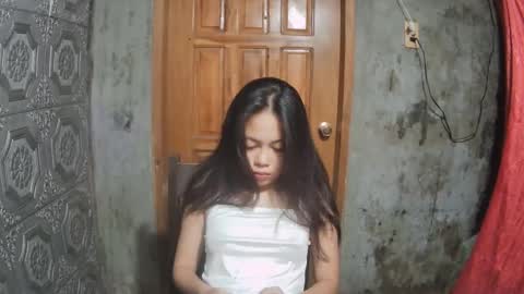 Snapshot of sweetie_jhash chatting on May 13, 2026, 2:14 pm sweetie_jhash online show from May 13, 2026, 2:14 pm