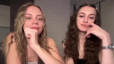 Snapshot of sweetie_kitty888 chatting on March 12, 2026, 4:57 pm sweetie_kitty888 online show from March 12, 2026, 4:57 pm