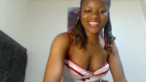 sweetie lee online show from November 23, 2025, 3:06 am