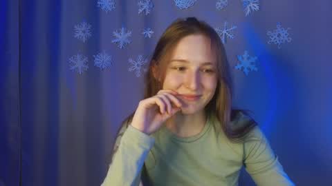 Snapshot of sweetie_lover chatting on December 13, 2024, 8:58 pm Annie online show from December 13, 2024, 8:58 pm