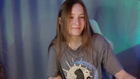 Snapshot of sweetie_lover chatting on January 11, 2025, 8:32 pm Annie online show from January 11, 2025, 8:32 pm