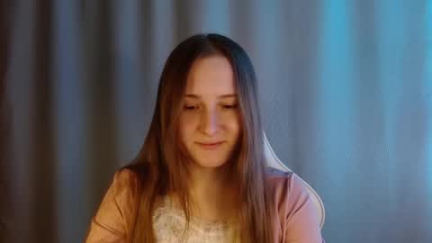 Snapshot of sweetie_lover chatting on February 19, 2026, 9:00 pm Annie online show from February 19, 2026, 9:00 pm