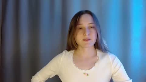 Annie online show from May 7, 2026, 8:47 pm