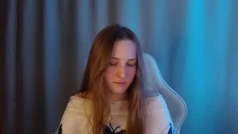 Annie online show from May 28, 2026, 8:17 pm