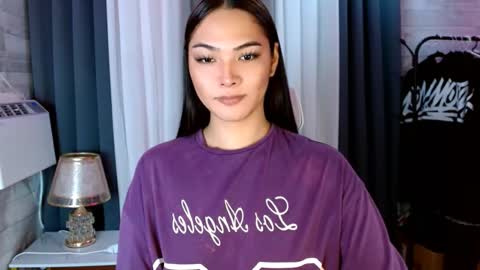 sweetiefox1 online show from September 9, 2025, 2:16 pm