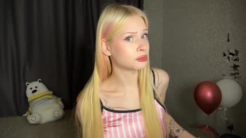 Snapshot of sweetielis chatting on December 22, 2024, 3:00 am sweetie Lisa3 online show from December 22, 2024, 3:00 am