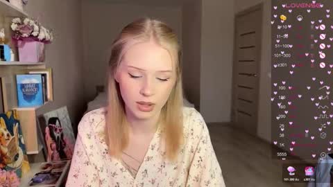 Snapshot of sweetielis chatting on November 27, 2025, 8:05 am sweetie Lisa3 online show from November 27, 2025, 8:05 am