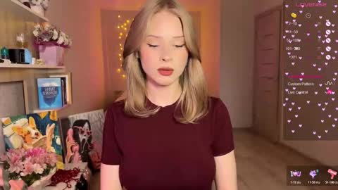 Snapshot of sweetielis chatting on December 2, 2025, 10:09 am sweetie Lisa3 online show from December 2, 2025, 10:09 am