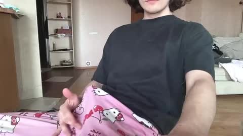 Snapshot of sweetieskitties chatting on May 1, 2026, 9:14 am SweetiesKitties online show from May 1, 2026, 9:14 am