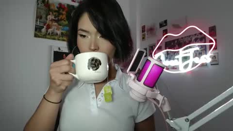 SweetJess online show from February 7, 2025, 3:01 am