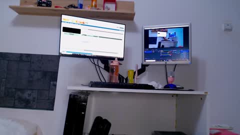 Snapshot of sweetjess022 chatting on January 15, 2025, 12:30 am jessica online show from January 15, 2025, 12:30 am