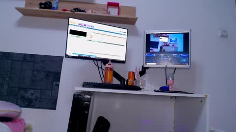 Snapshot of sweetjess022 chatting on February 6, 2025, 1:38 am jessica online show from February 6, 2025, 1:38 am