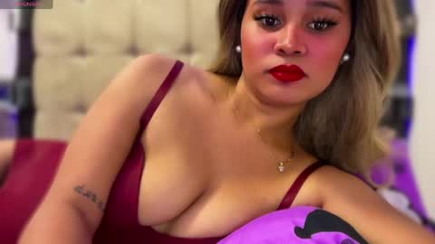 sweetjhessa69 online show from May 31, 2026, 1:58 am