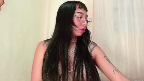 Snapshot of sweetkairi chatting on November 20, 2025, 3:50 am mishel online show from November 20, 2025, 3:50 am