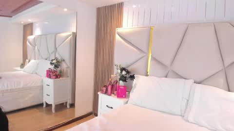 Snapshot of sweetkata_ chatting on February 18, 2026, 7:32 pm kata online show from February 18, 2026, 7:32 pm