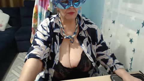 Snapshot of sweetladyrebeka chatting on March 26, 2026, 5:29 pm Rebeka online show from March 26, 2026, 5:29 pm