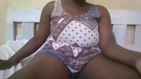 Snapshot of sweetlexier chatting on February 10, 2026, 10:52 am sweetlexier online show from February 10, 2026, 10:52 am