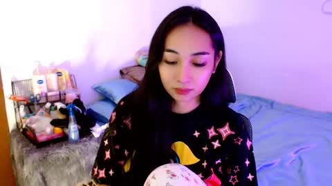 Lilly online show from November 11, 2025, 2:55 am