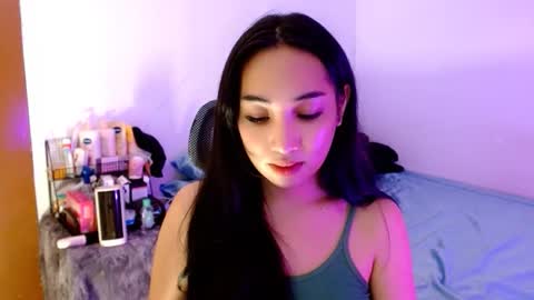 Lilly online show from November 17, 2025, 3:56 am