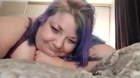 sweetlolajean online show from January 7, 2025, 3:35 am