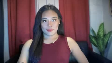 Snapshot of sweetlove_mia chatting on October 17, 2025, 11:02 am your filipina girl MIA online show from October 17, 2025, 11:02 am